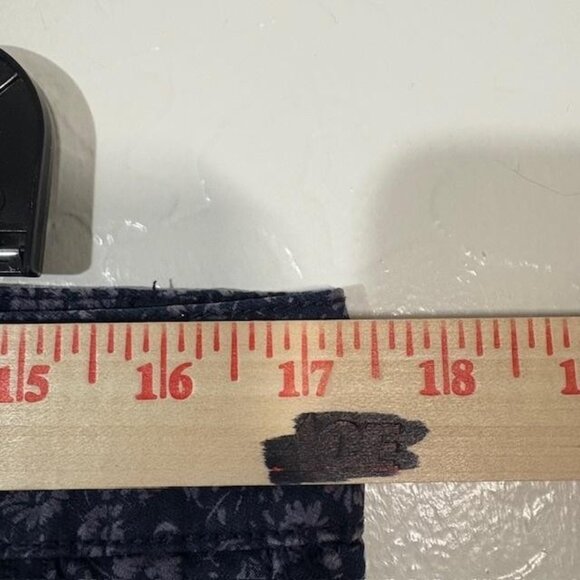 John Varvatos Shorts Mens 34 Blue Floral Print Luxe Cotton Blend Chino Casual - Picture 7 of 9